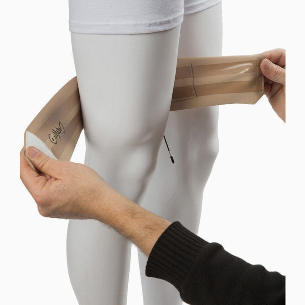 Viviana thigh strap fitted to a mannequin