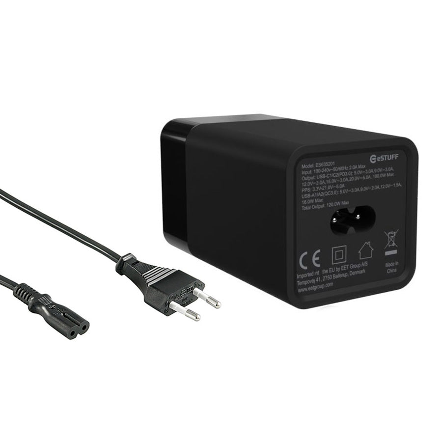 eSTUFF ES635201 charger ports detail