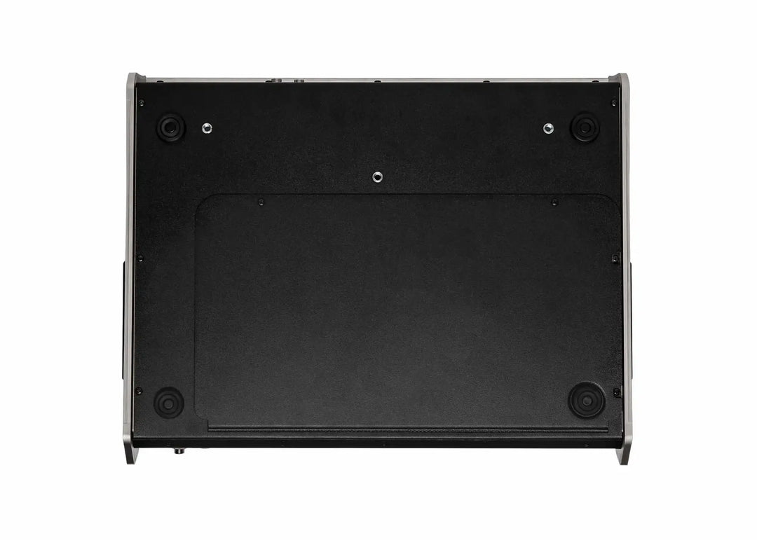 Sound Devices CL-16 bottom view