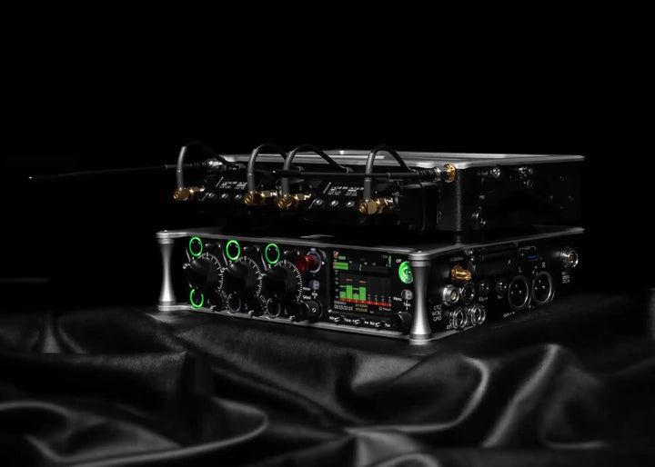 Sound Devices SL-2 mounted on 833