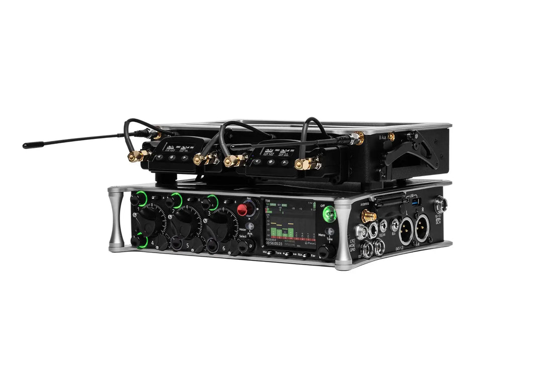 Sound Devices SL-2 mounted on 833 main view